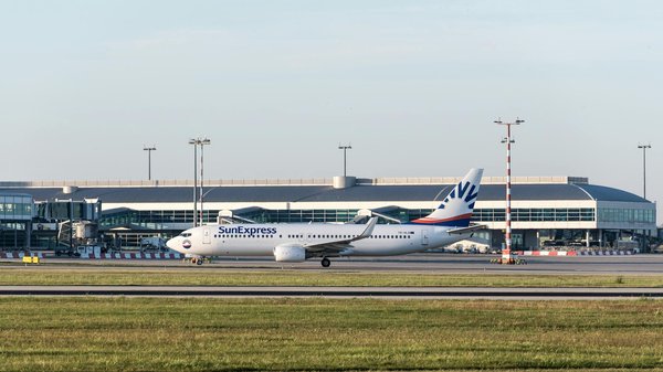 Quels sont les équipements nécessaires pour un camping en région de steppes en hiver?